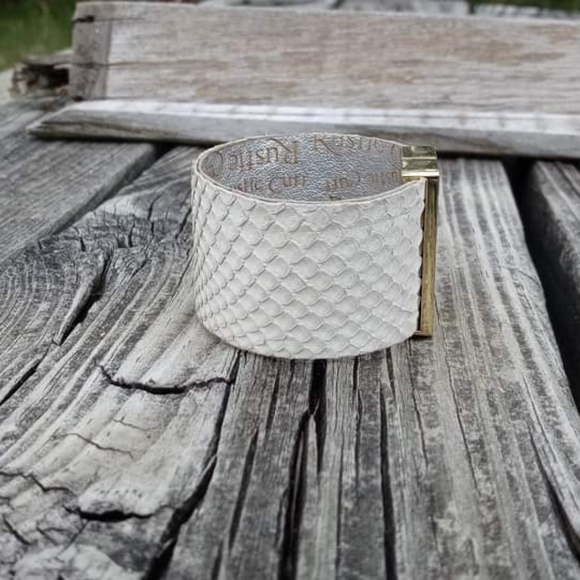 Rustic Cuff Vintage Attraction White Python With Gold Magnetic Closure - Picture 8 of 9